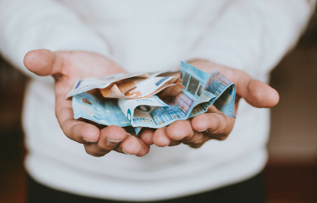 8 fatores de que depende o seu salário na Holanda