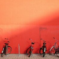 Ξεπερνώντας τα στερεότυπα: Πώς να μιλήσετε με συναδέλφους και να κάνετε φίλους Ολλανδούς