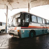 Mit csinálnak a buszsofőrök? Átfogó áttekintés