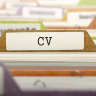 Kā uzrakstīt CV 2025. gadā (pilns ceļvedis + veidne)