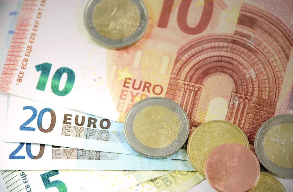 Banknoty I Monety Euro