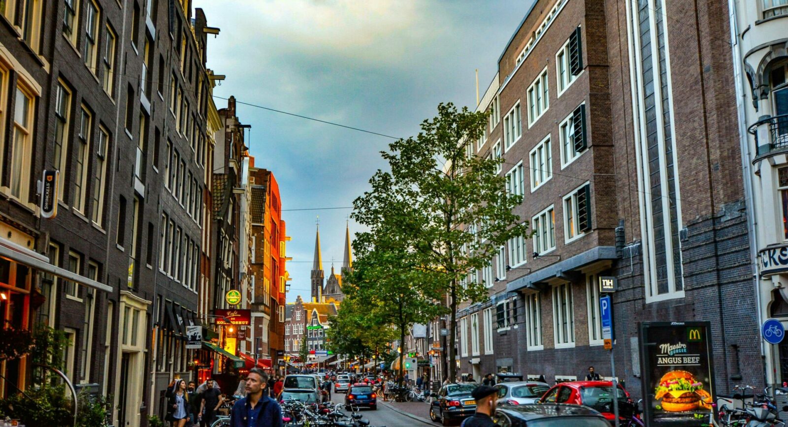 Moving to the Netherlands: The Ultimate Checklist (EU, EEA & Non-EU Citizens)