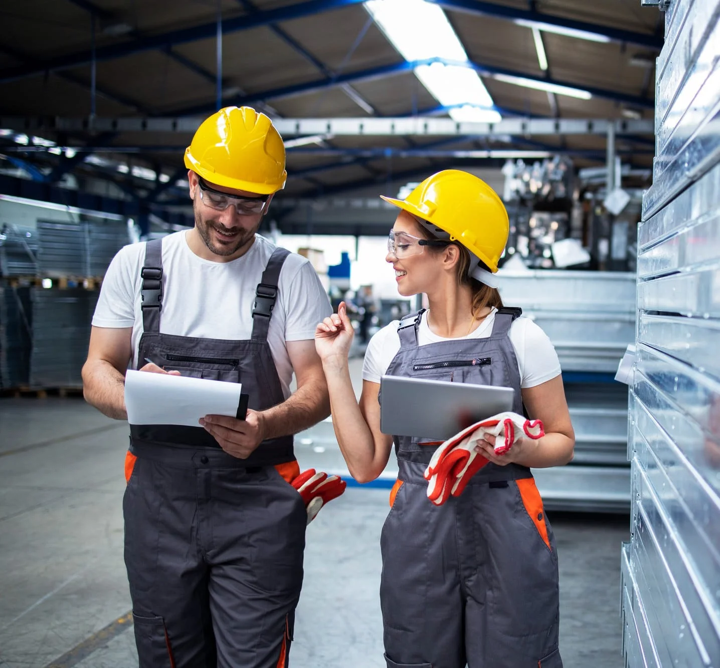 factory-workers-working-together